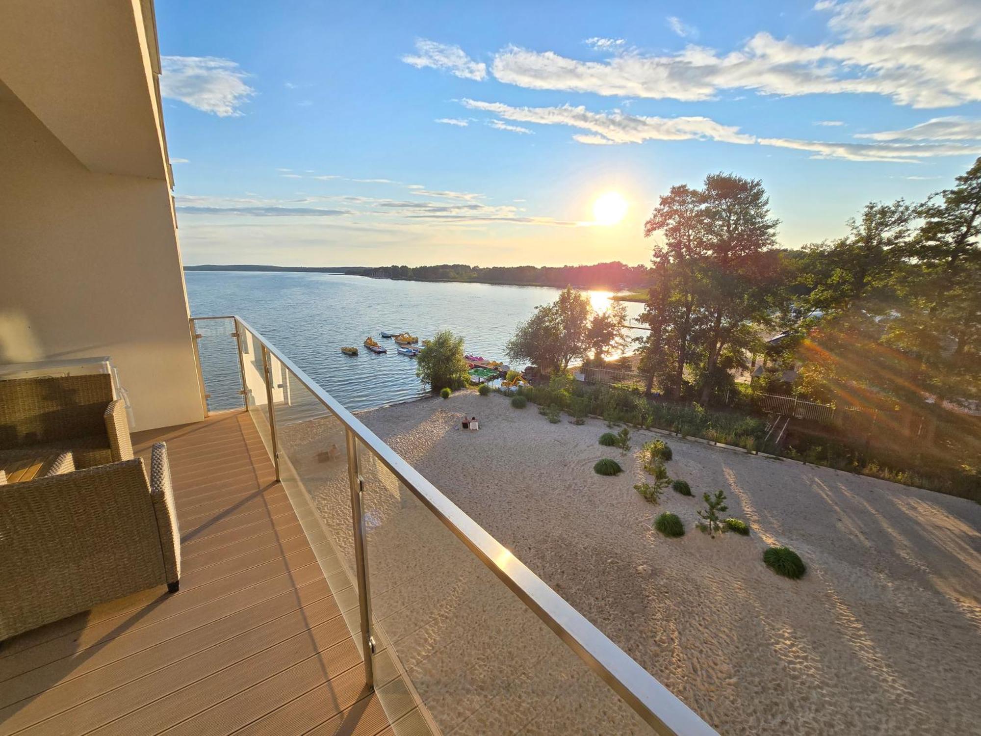 Horizon Park M37 Apartment
