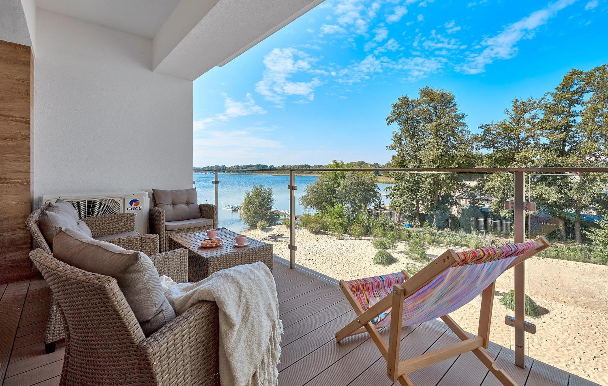 Horizon Park M37 Apartment *